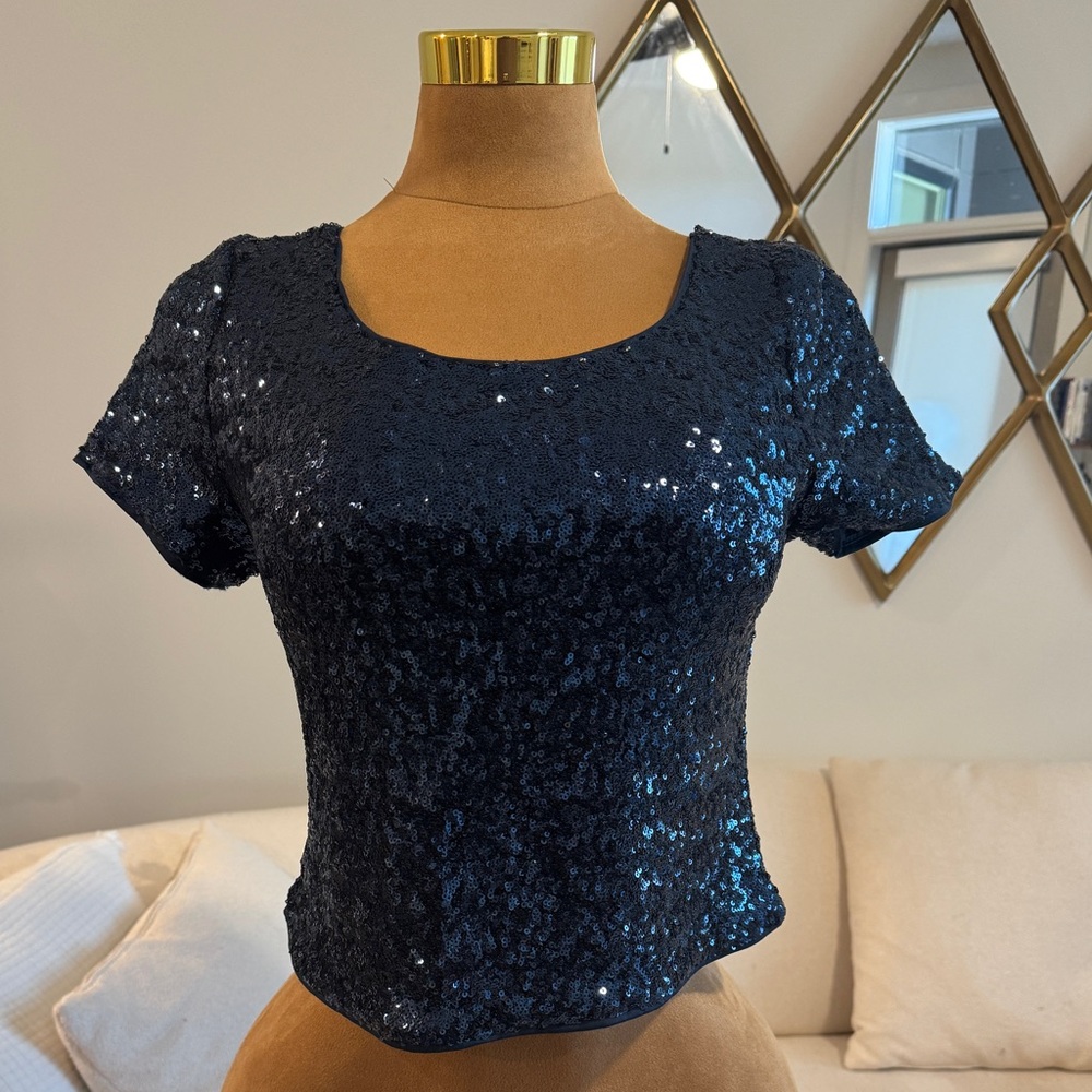 Forever 21 Navy Sequin Scoop Crop Top